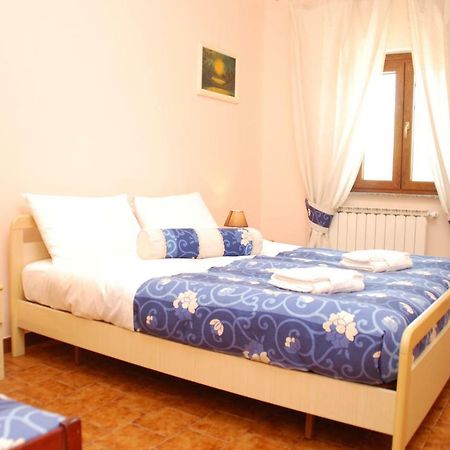 B&B Villa Claudia Анціо Екстер'єр фото