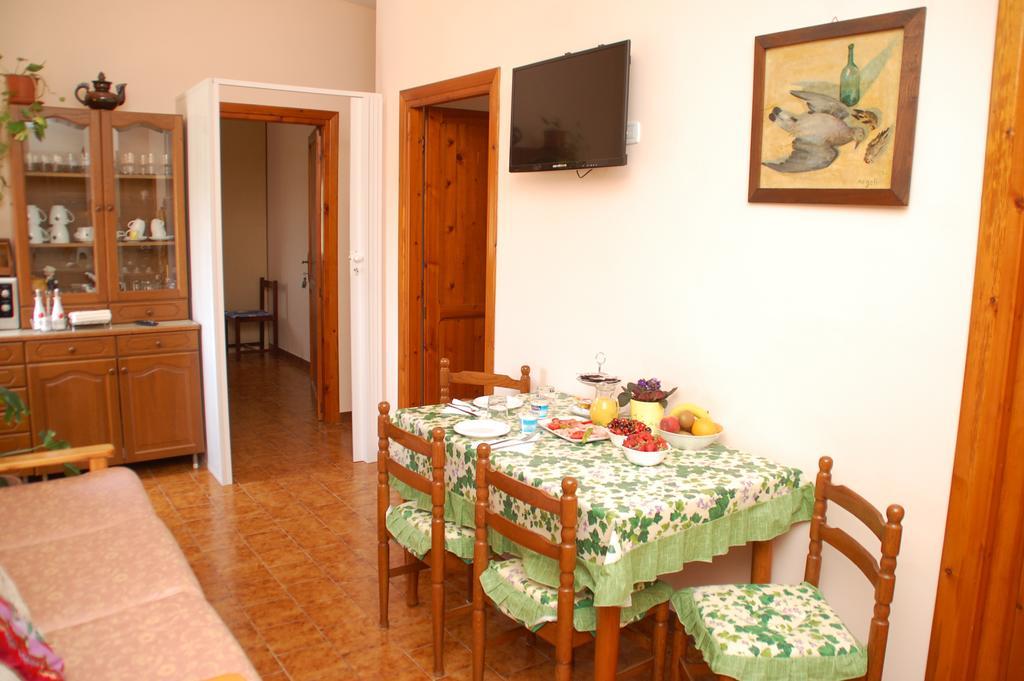 B&B Villa Claudia Анціо Екстер'єр фото